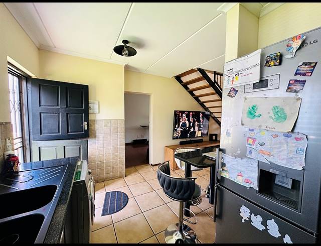 3 BEDROOM HOUSE FOR SALE IN ALBERTSDAL